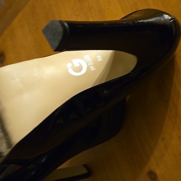 By Guess Size 9 M Women's Shiny Black High Heel Rounded Toe Slip On Pumps - Picture 5 of 11